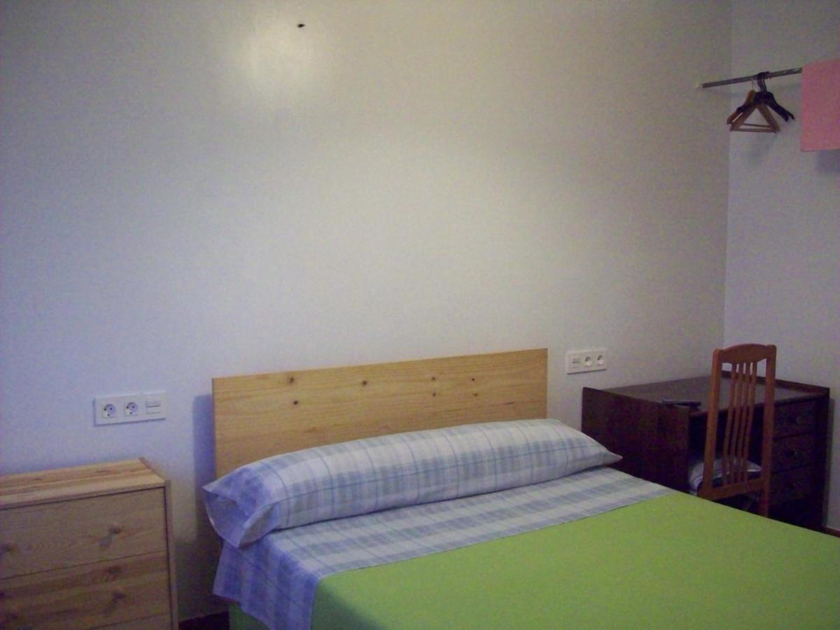 Pension Los Pinos Хихон Экстерьер фото