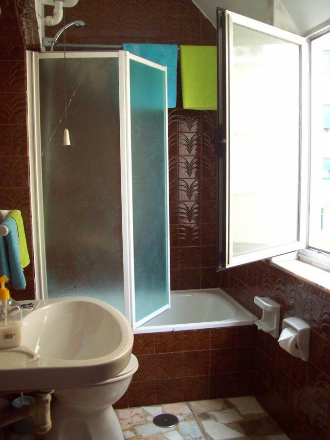 Pension Los Pinos Хихон Экстерьер фото